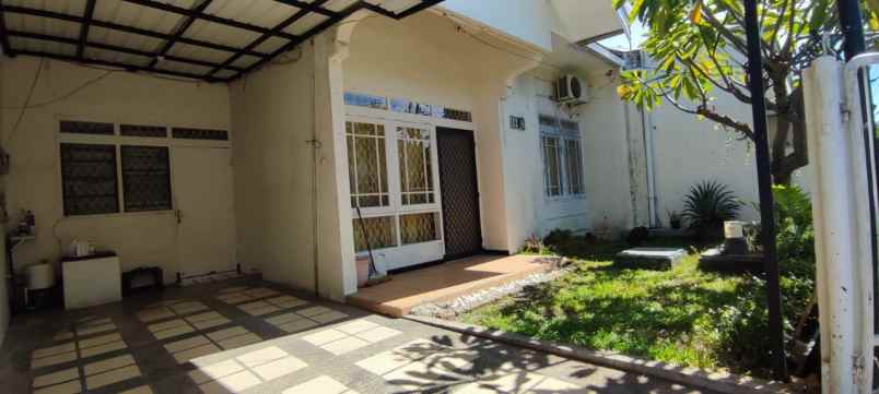 dijual rumah rungkut mapan timur