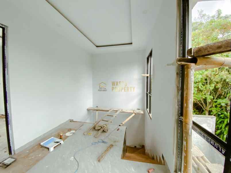 dijual rumah sumberadi