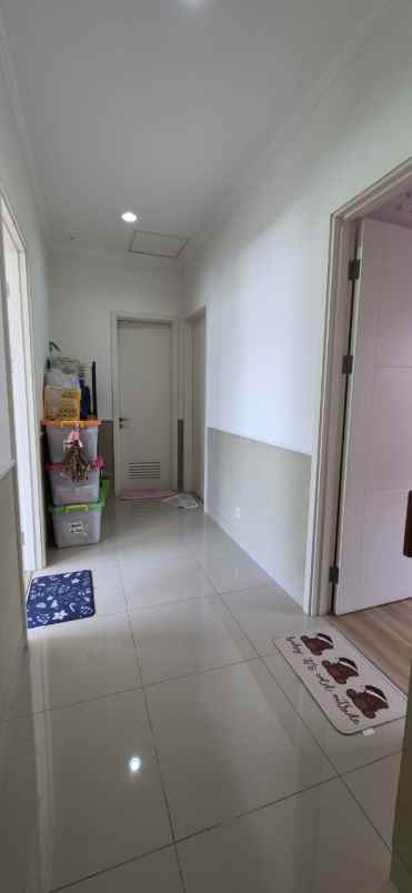dijual rumah summarecon serpong cihuni