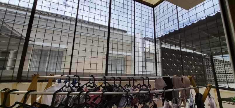 dijual rumah summarecon serpong cihuni