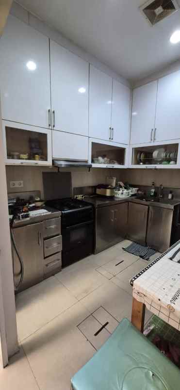 dijual rumah summarecon serpong cihuni