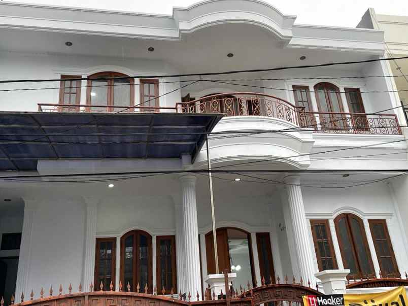 dijual rumah sunter agung