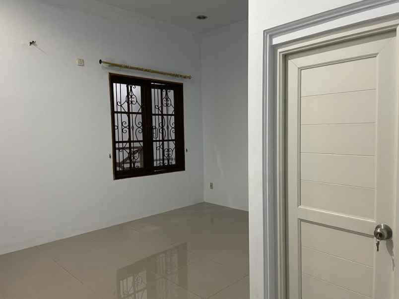 dijual rumah sunter agung