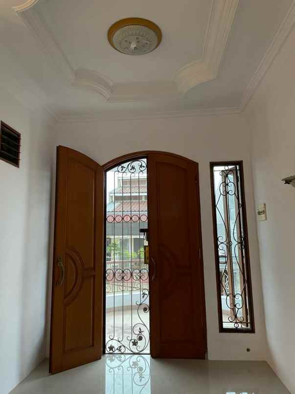 dijual rumah sunter agung