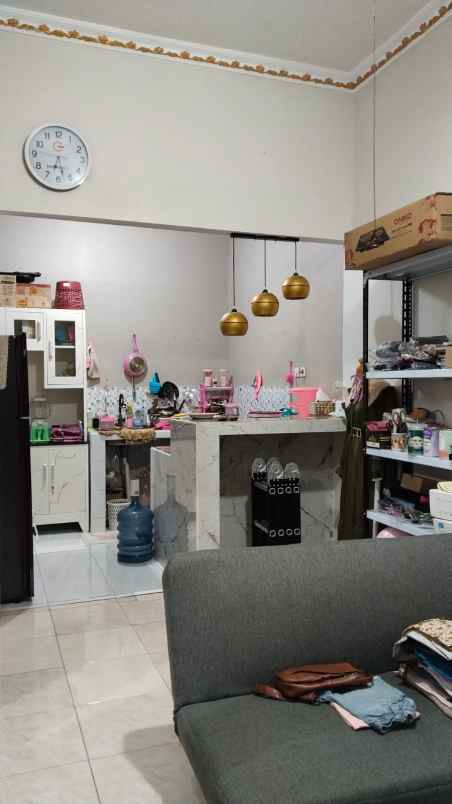 dijual rumah tata nirwana driyorejo