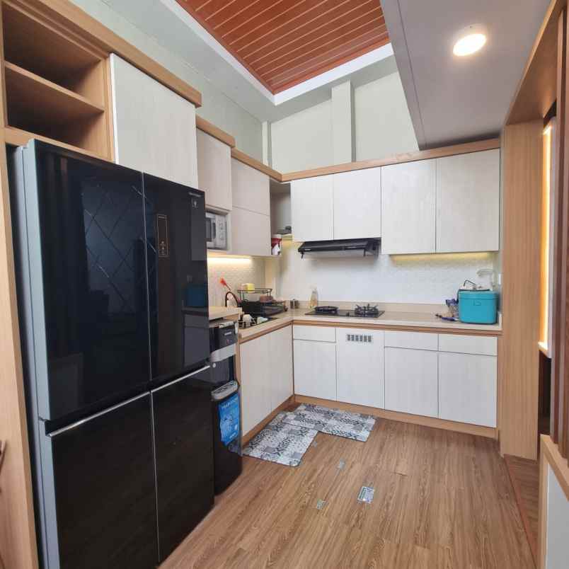 dijual rumah tatar simakirana