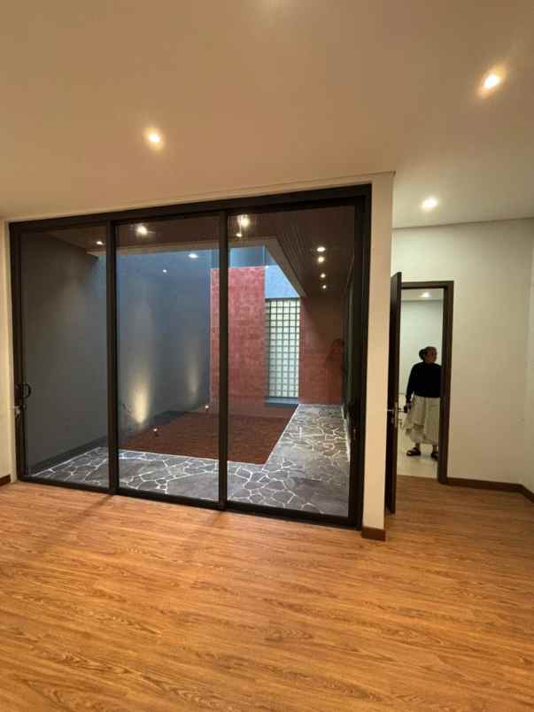 dijual rumah telaga bodas