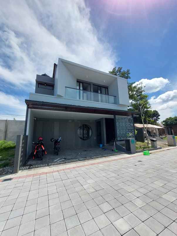 dijual rumah tlogoadi mlati sleman