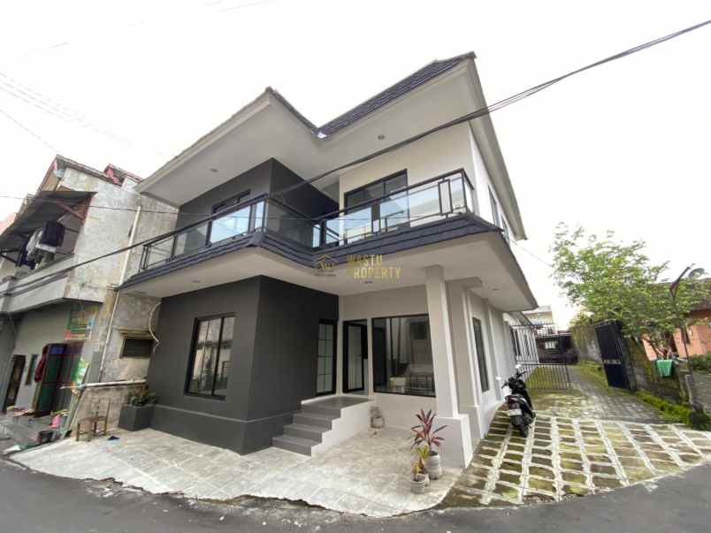 dijual rumah umbulmartani ngemplak