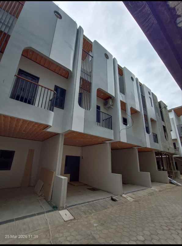 dijual rumah utan kayu utara matraman