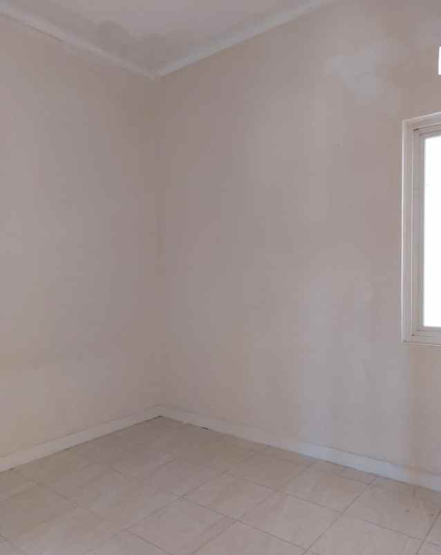 dijual rumah valencia spring gemurung