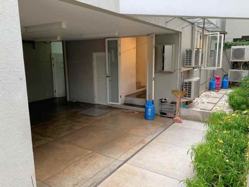 dijual rumah villa gading indah kelapa