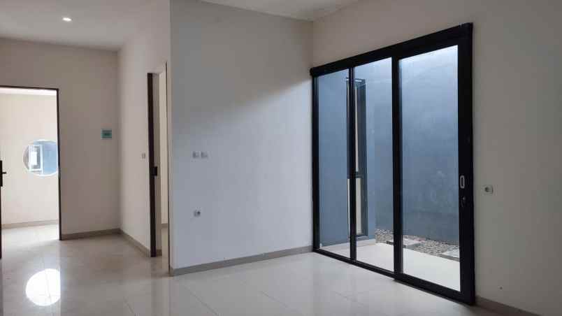 dijual rumah villa hegar cikoneng bandung