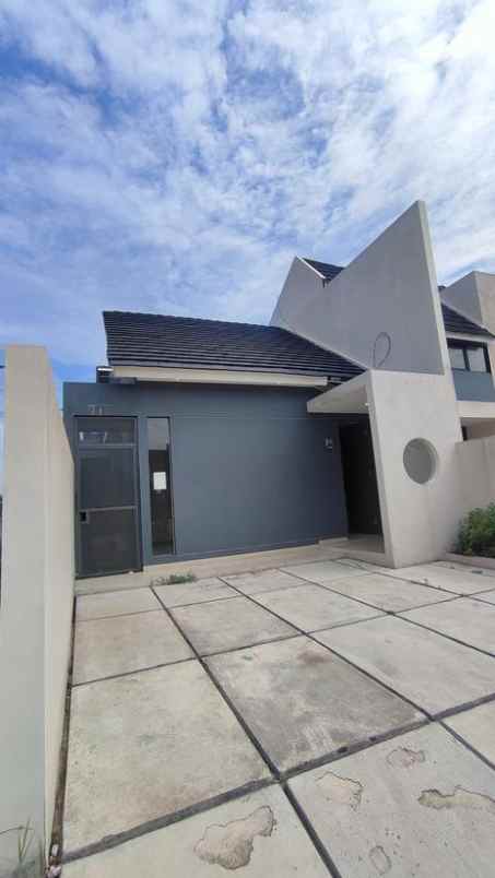 dijual rumah villa hegar cikoneng bandung