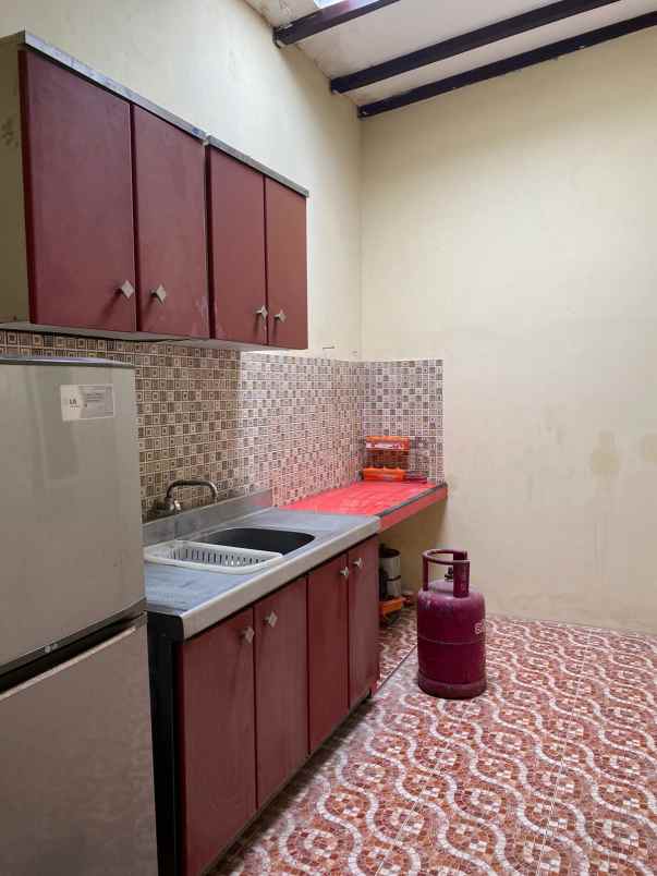 dijual rumah wiguna