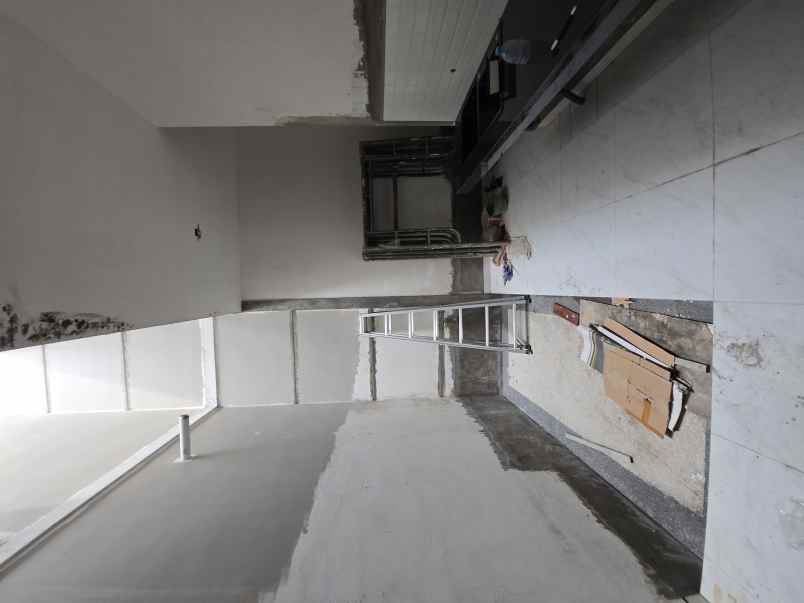 dijual rumah wisma mukti