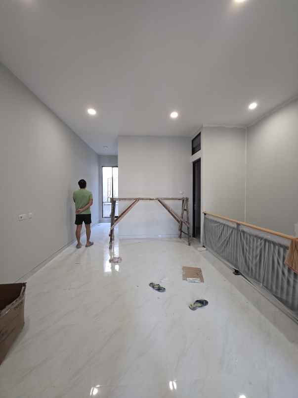 dijual rumah wisma mukti sukolilo