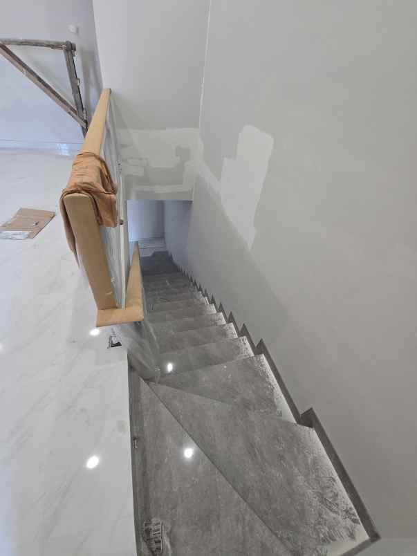 dijual rumah wisma mukti sukolilo