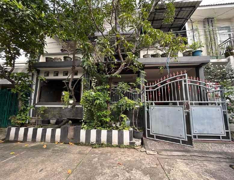 dijual rumah wisma permai