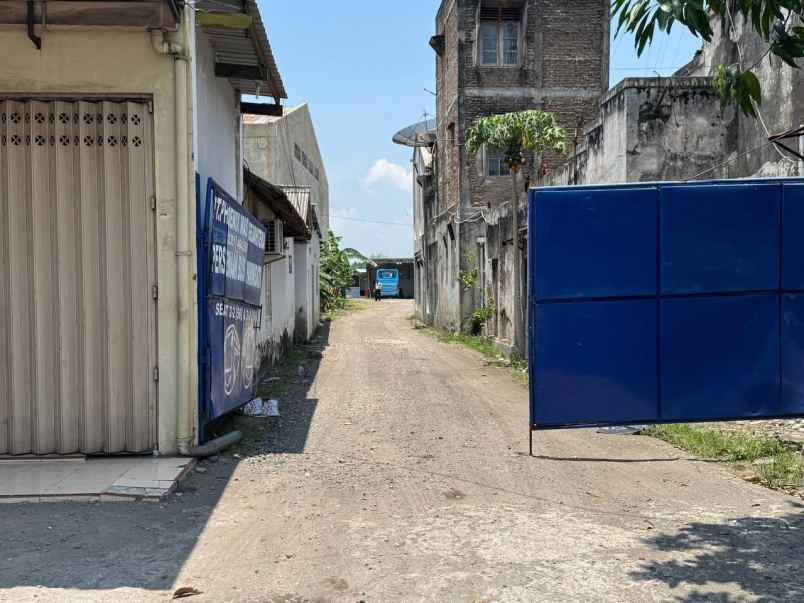 dijual tanah bangunan seluas 7053 m2