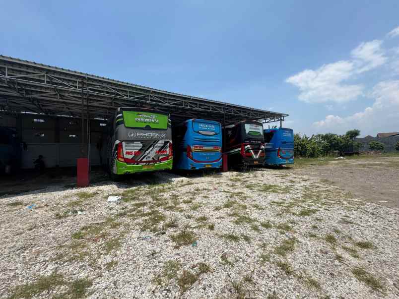 dijual tanah bangunan seluas 7053 m2