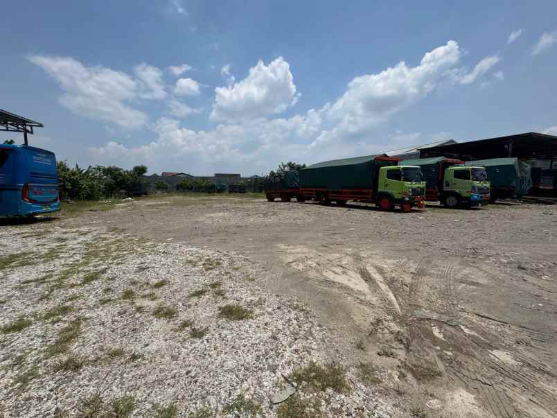 dijual tanah bangunan seluas 7053 m2