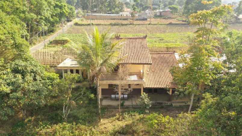 dijual tanah cipageran kolmas