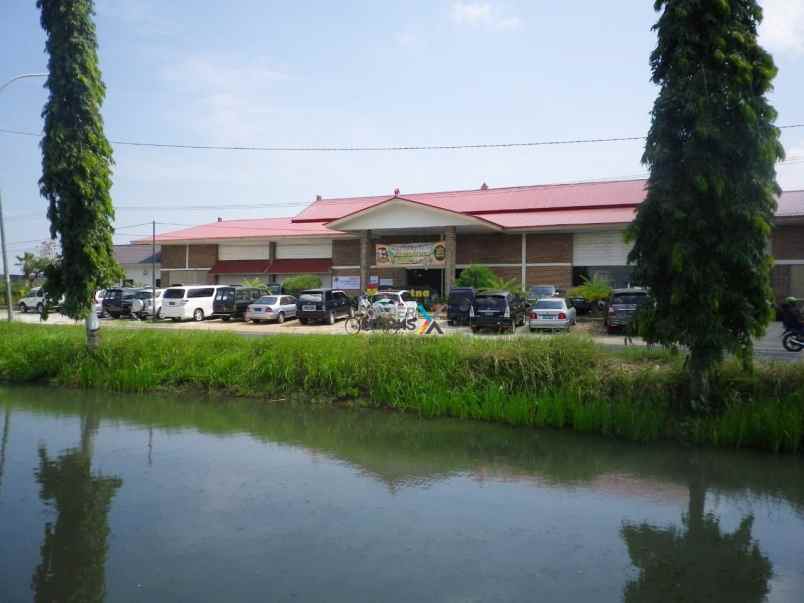 dijual tanah gedung di raya bangkalan madura