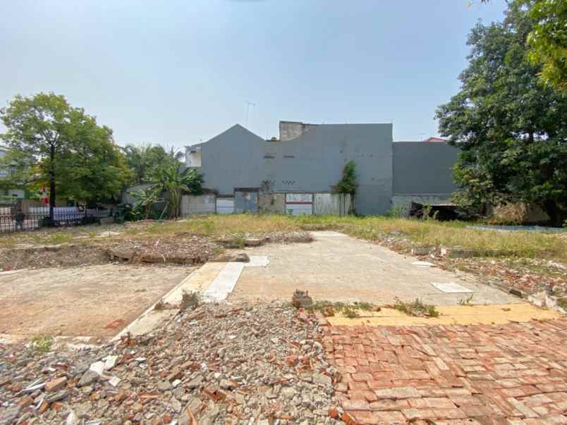 dijual tanah jalan cempaka putih tengah