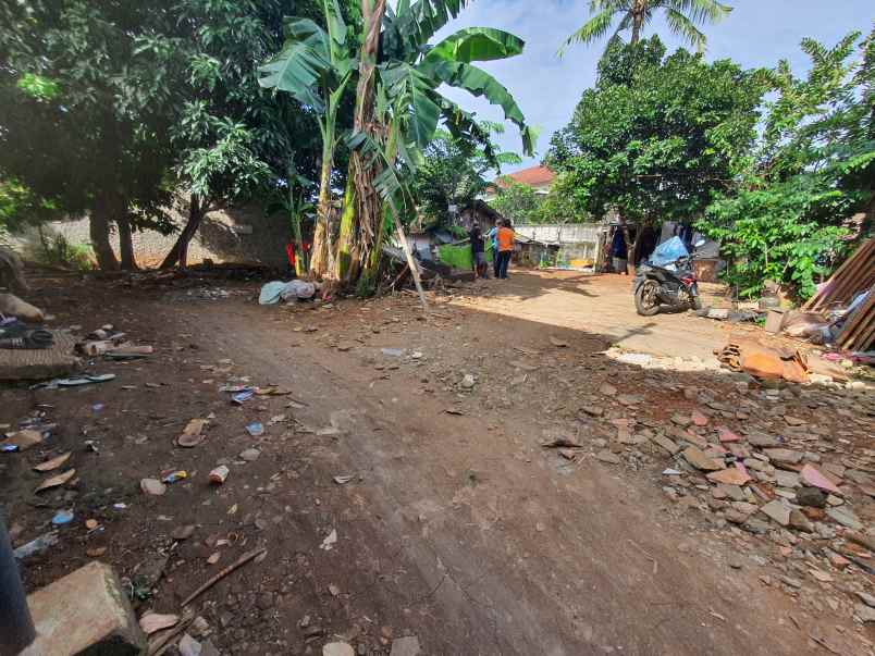 dijual tanah jalan h som pondok pucung