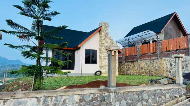 dijual tanah jalan raya puncak dua