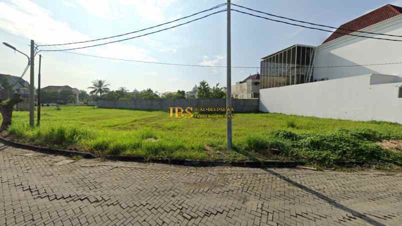 dijual tanah komplek graha metropolitan