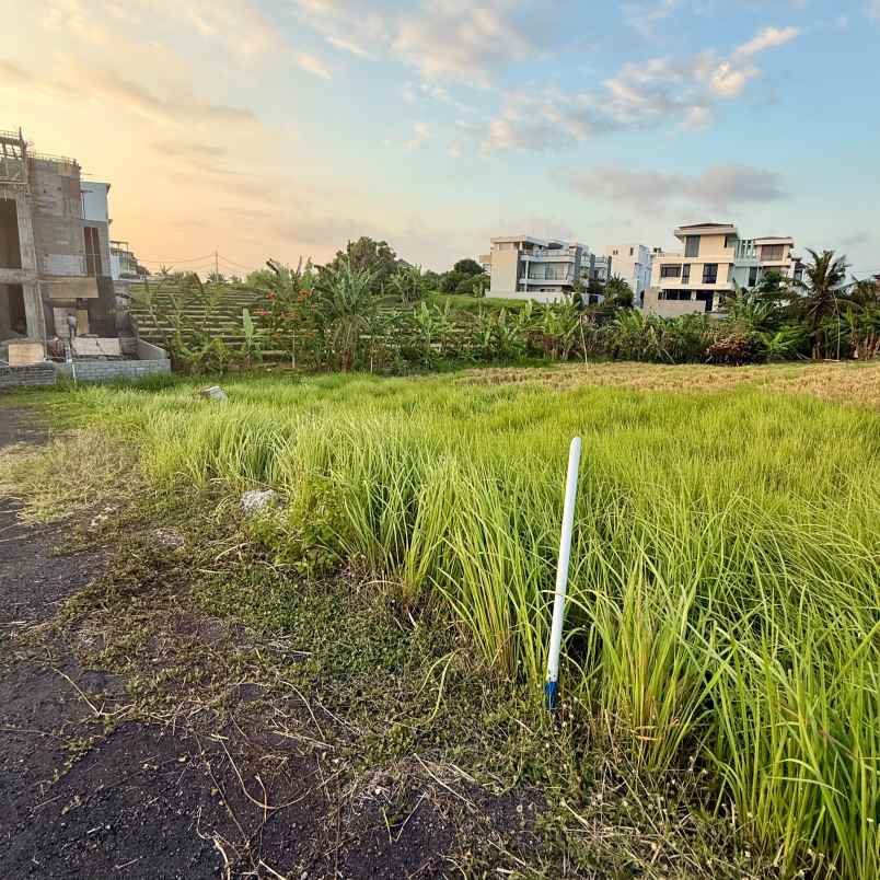 dijual tanah pantai mengening