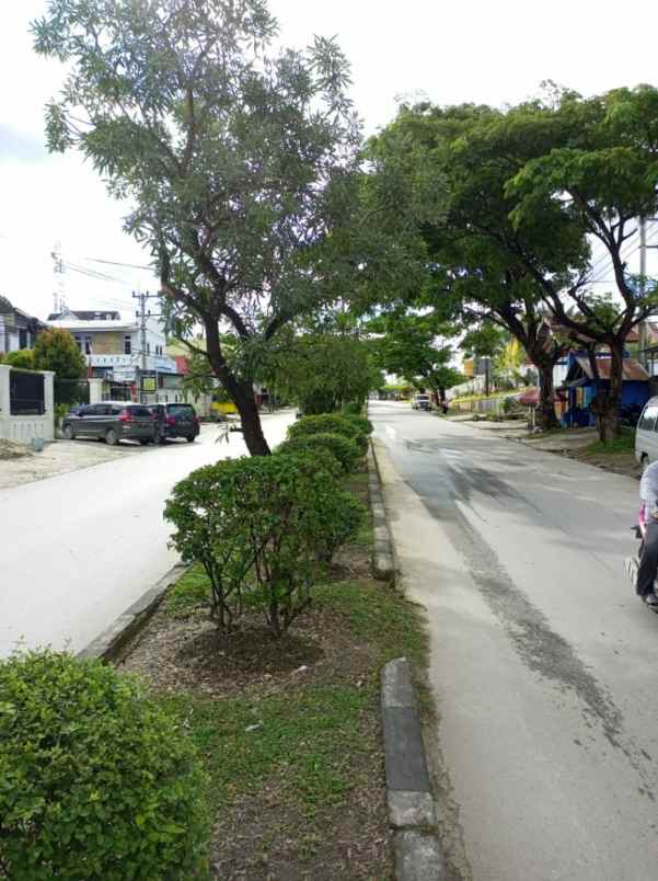 dijual tanah raya baruga