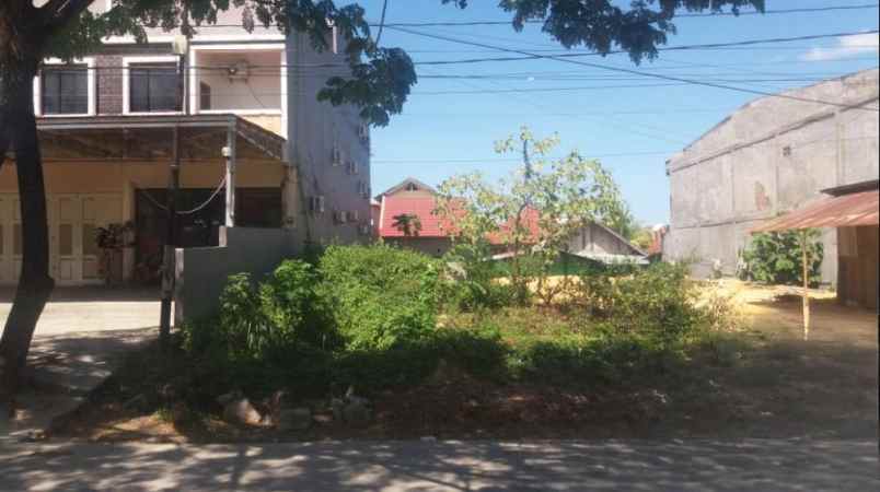 dijual tanah raya baruga