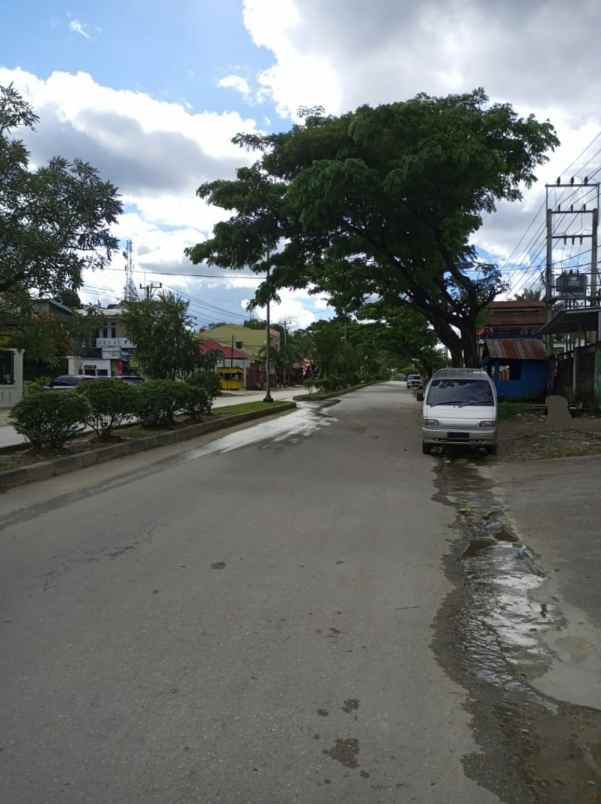 dijual tanah raya baruga