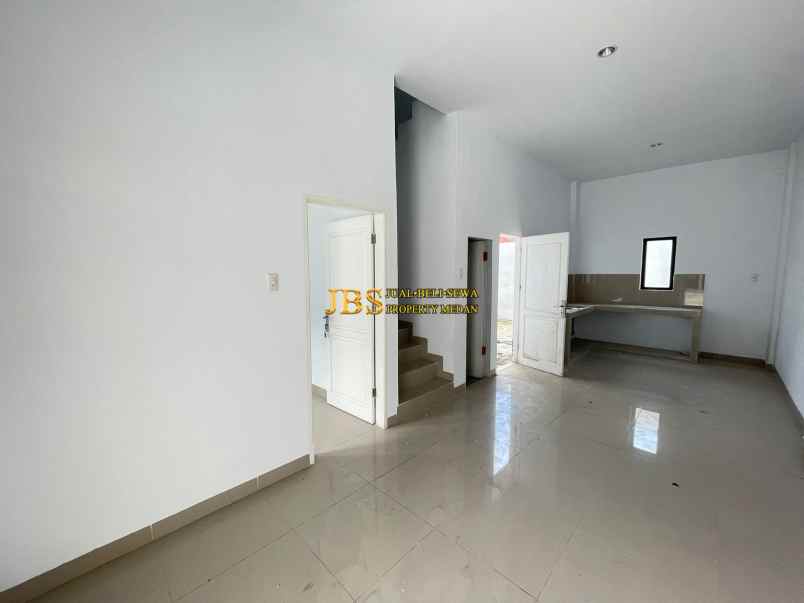 dijual villa komplek cemara colorado