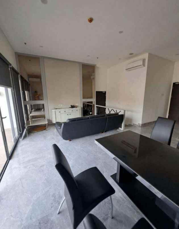disewakan apartemen graha famili wiyung
