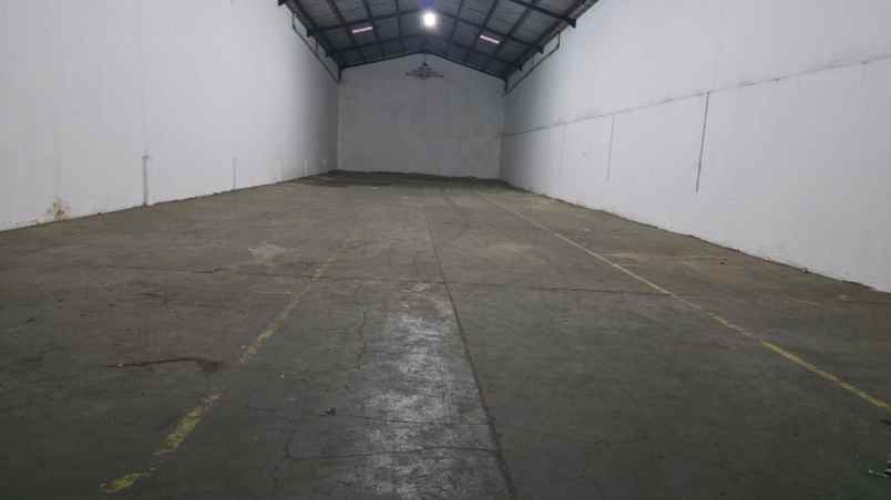 disewakan gudang di surimulia permai surabaya