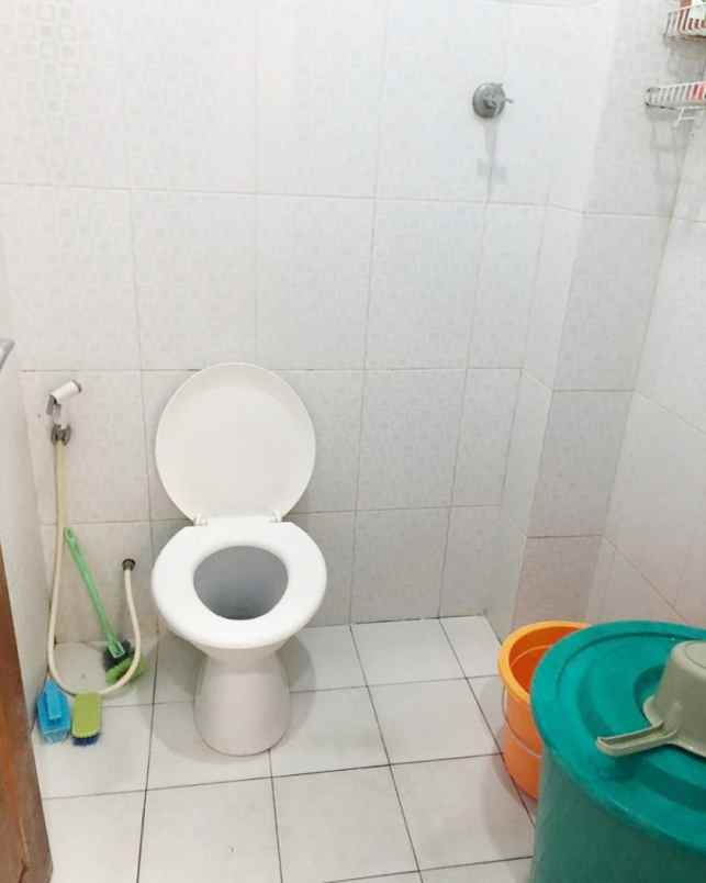 disewakan kost jl jati lurus rt 04 rw 02