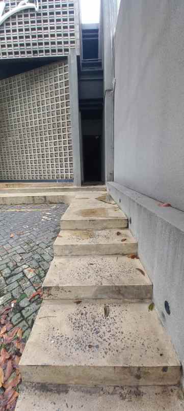 disewakan ruko gudang kantor gandaria