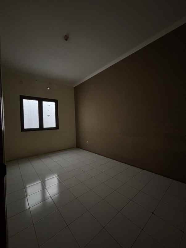 disewakan rumah haji nawi gandaria selatan