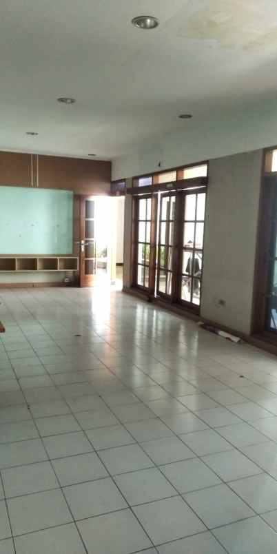 disewakan rumah jalan imam bonjol