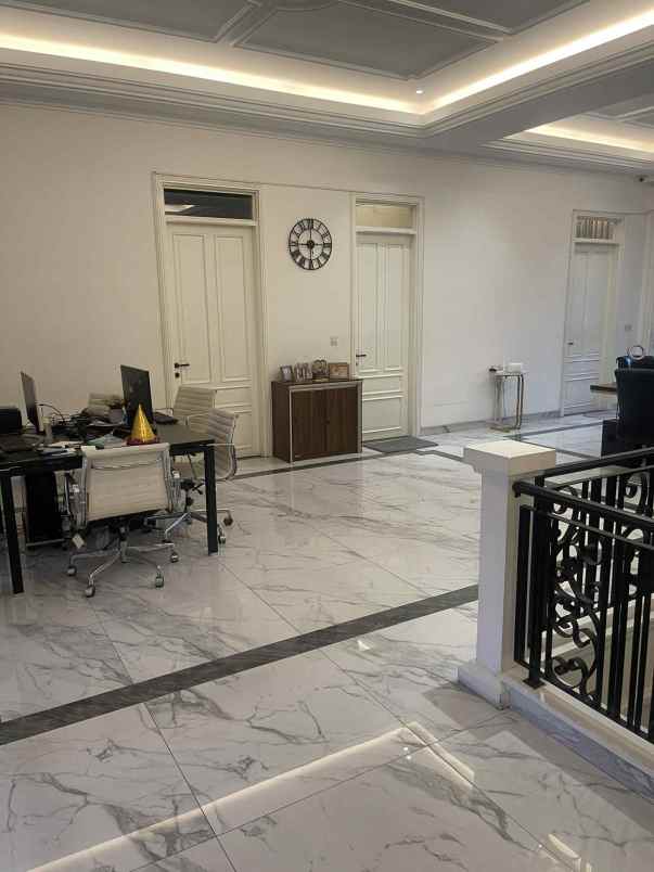 disewakan rumah jl sentosa 1