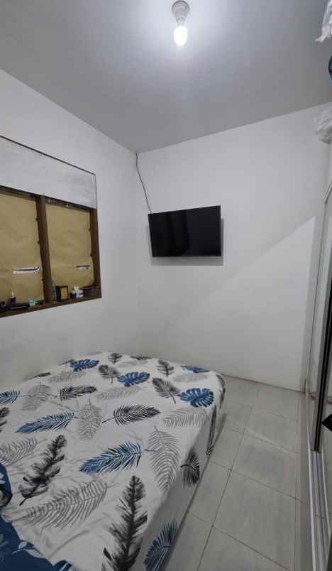 disewakan rumah kampung ambon