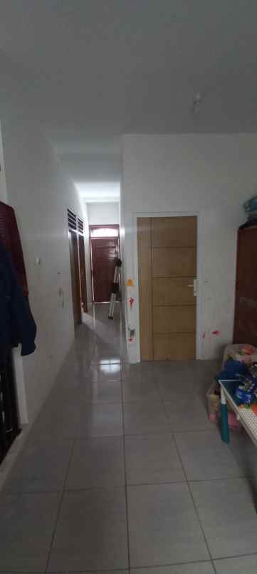 disewakan rumah kampung ambon