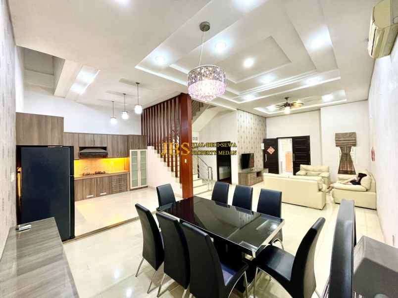 disewakan rumah komplek cemara asri jalan