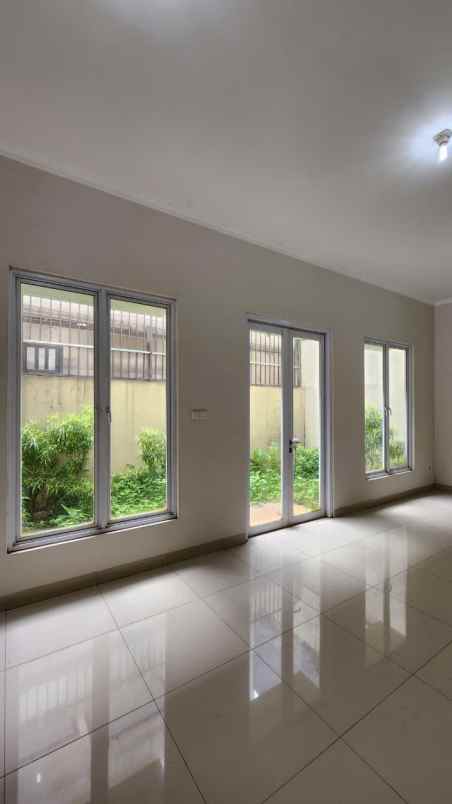 disewakan rumah tusuk sate san lorenzo gading serpong