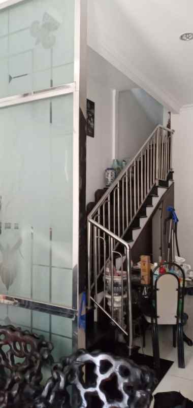 jual cepat rumah bagus 3 lantai kelapa nias