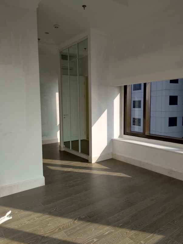 jual onepark avenue semi furnished